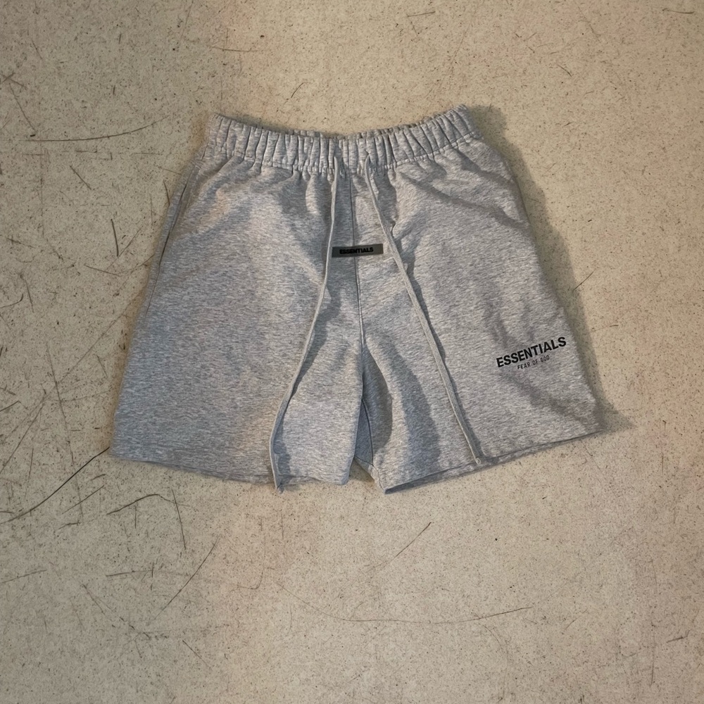Essentials Shorts - Grey (Terry) - Medium